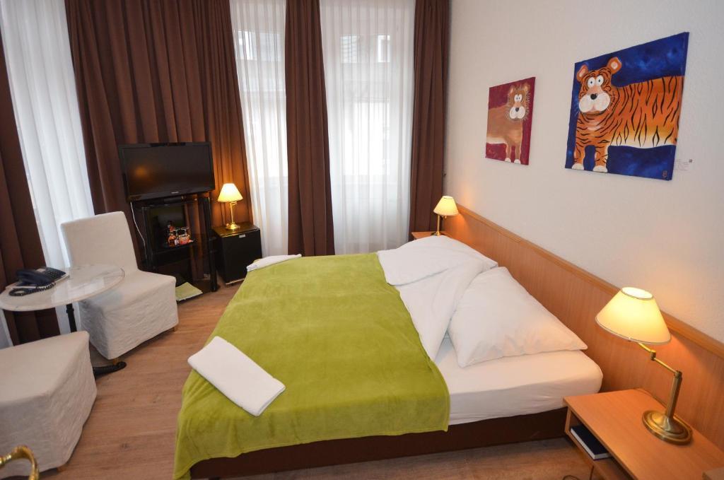 Gl Hotel Idstein Eksteriør bilde